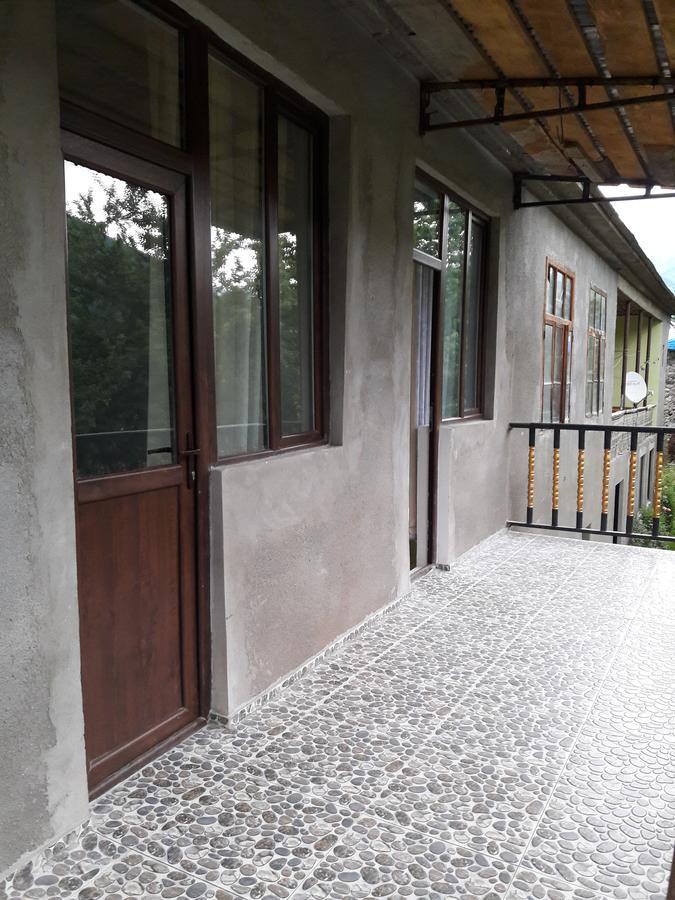 Guest House Adelina Mestia Esterno foto