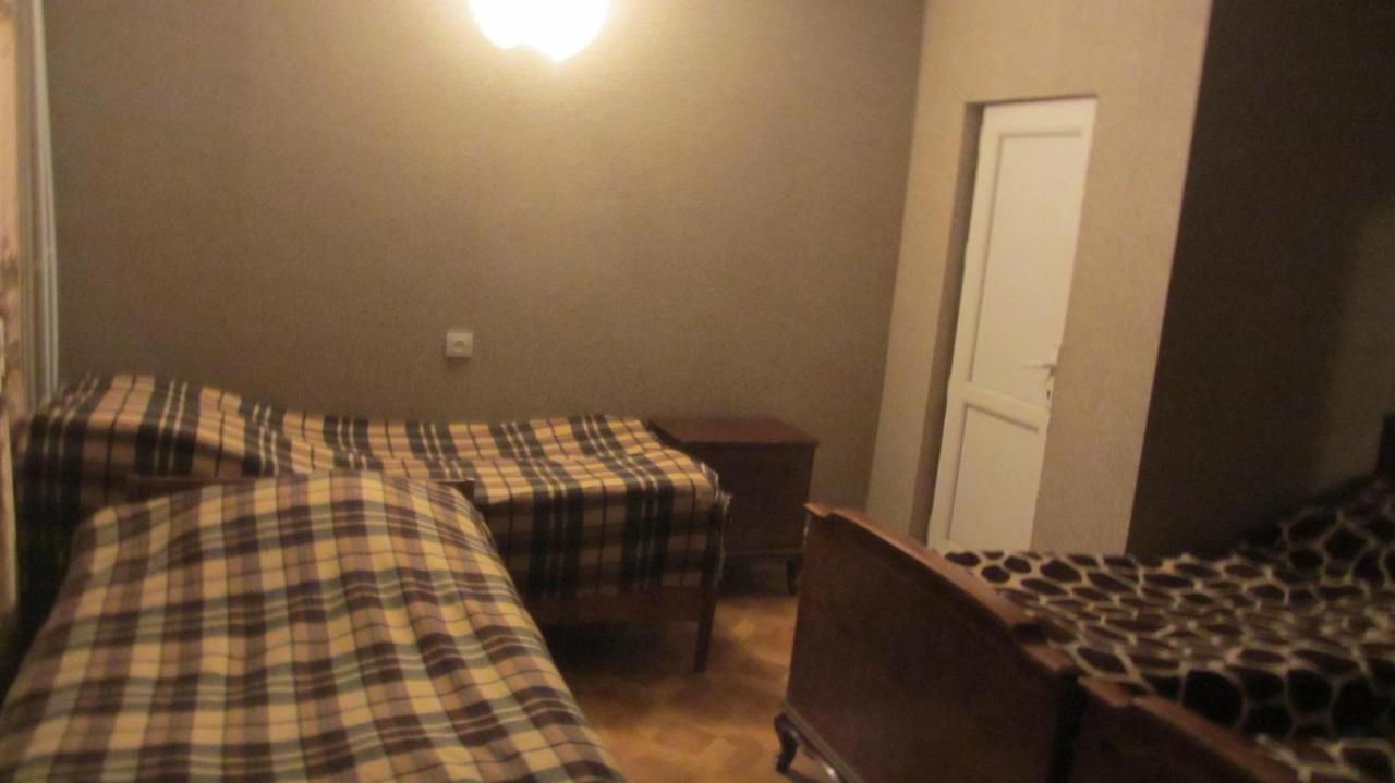 Guest House Adelina Mestia Esterno foto