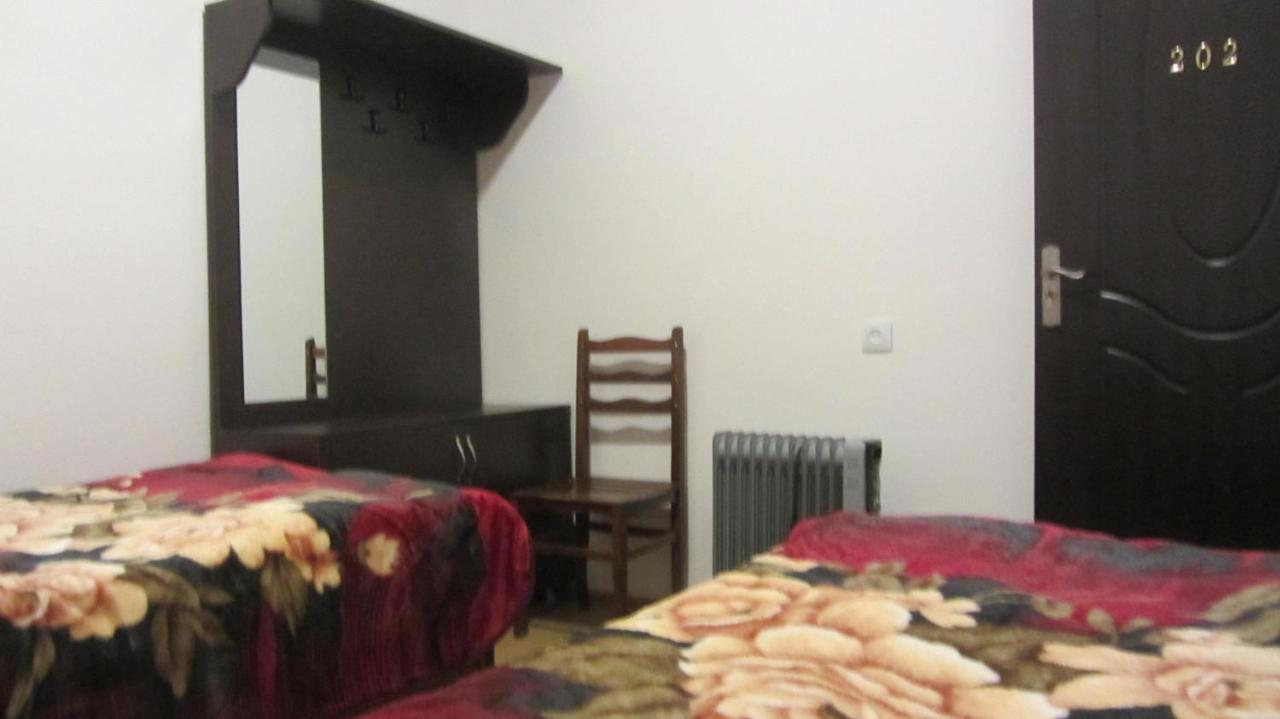 Guest House Adelina Mestia Esterno foto